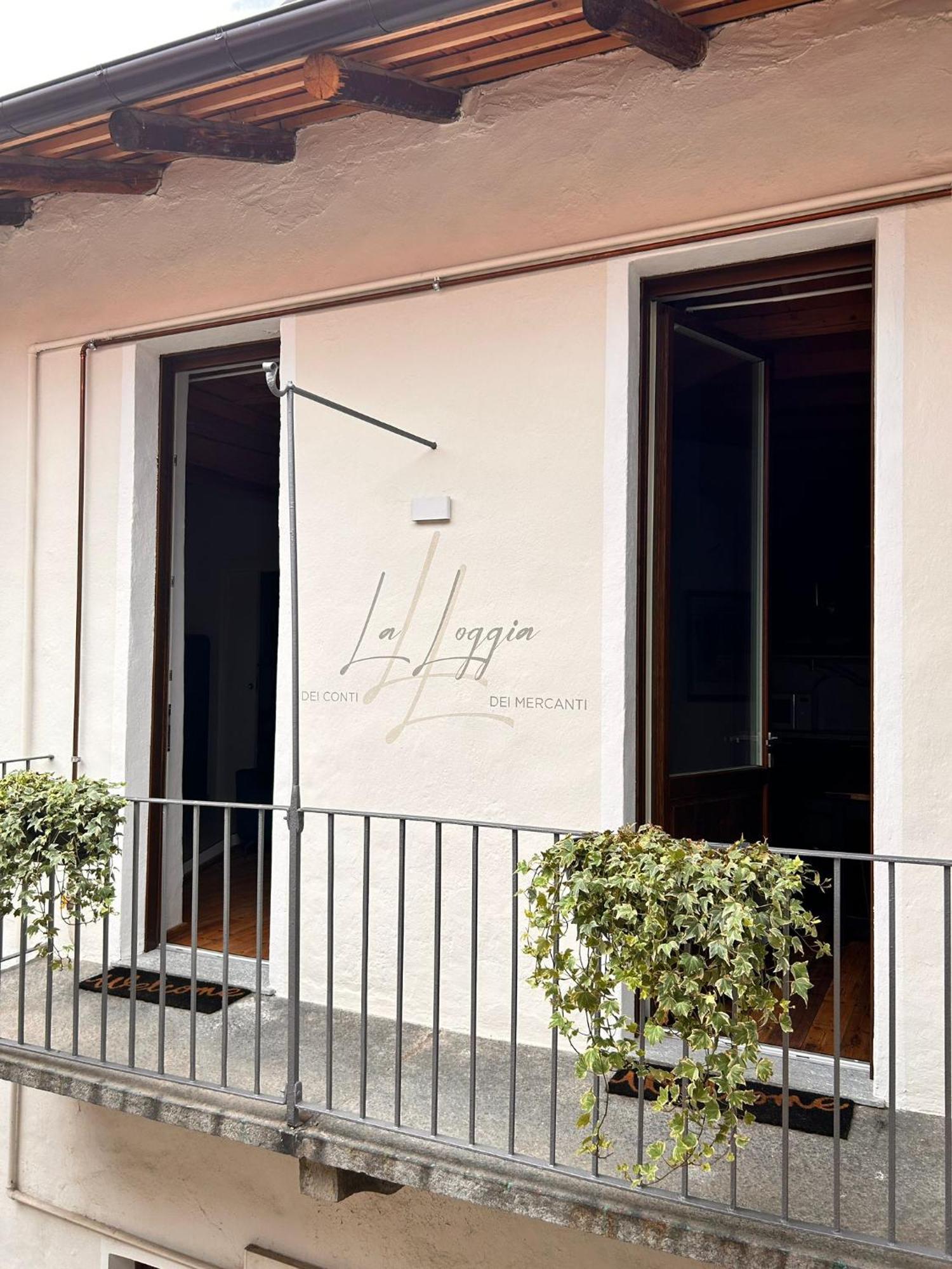 La Loggia Dei Conti Apartment Cuneo Exterior photo
